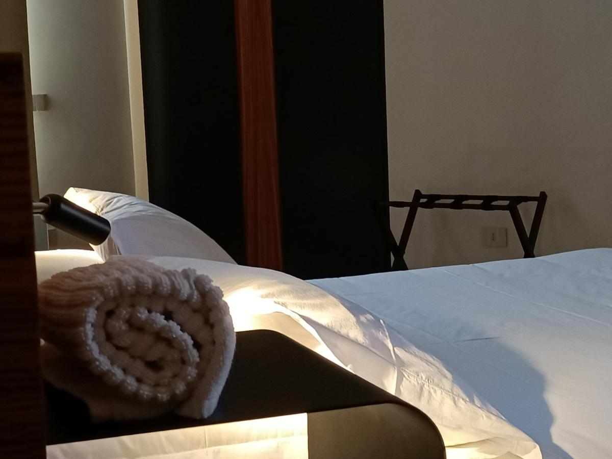 Chiusa Di Carlo Agriturismo Avola Eksteriør bilde