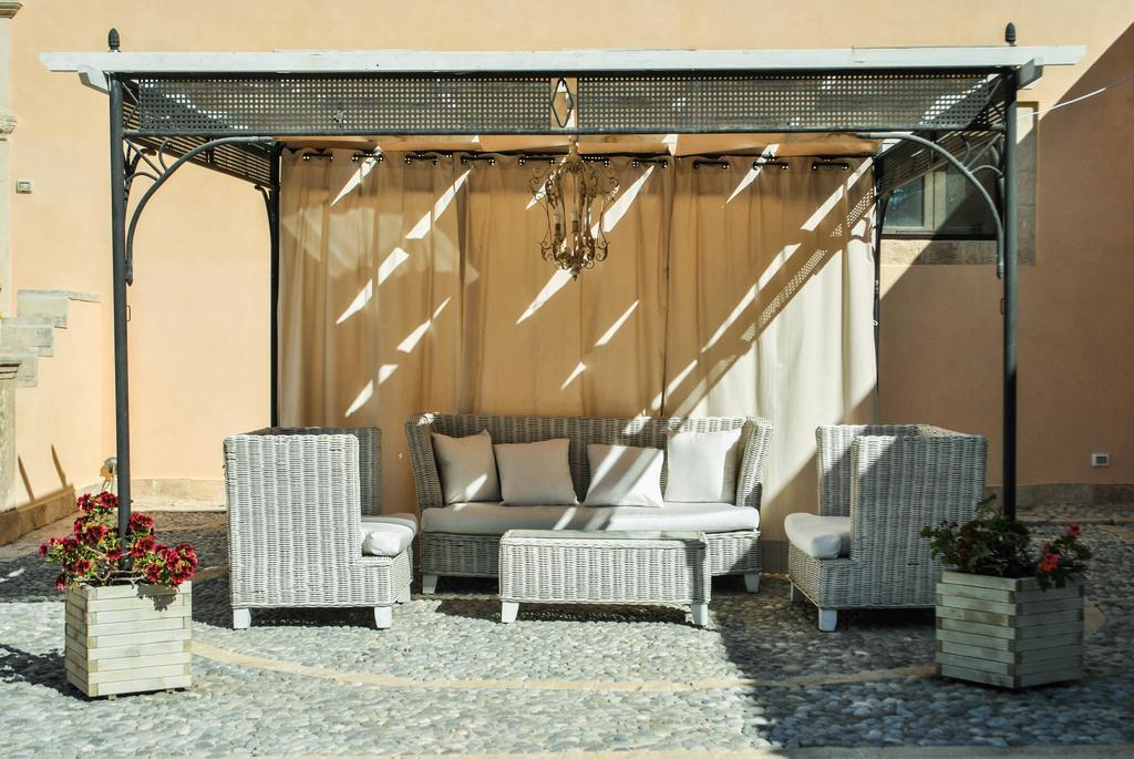 Chiusa Di Carlo Agriturismo Avola Eksteriør bilde